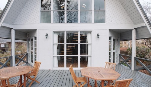 Designers Cottage Kensington (Non-smoking)