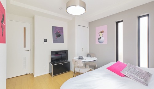 Apartment (101)