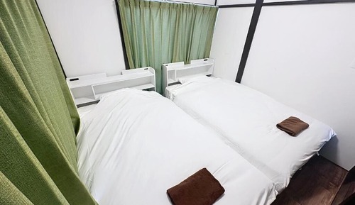 House, 3 Bedrooms, Non Smoking