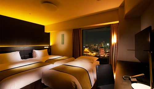 Premier Triple Room, Non Smoking (with 1 extra bed for 3 people)