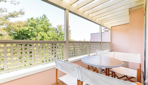 Suite, Non Smoking, Corner (Main Building, With jacuzzi)