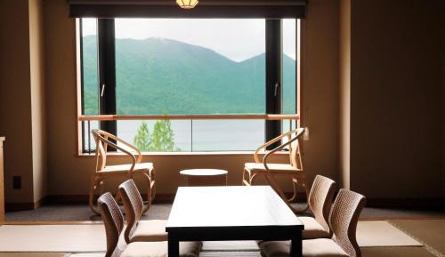 Superior Family Room