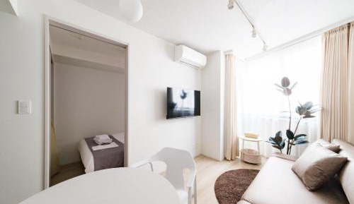 One-Bedroom Apartment with Balcony