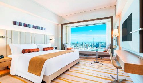 Deluxe King Room