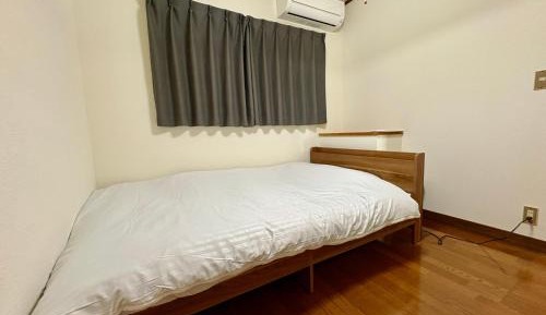 Deluxe Two-Bedroom Apartment with Garden View