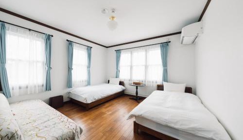 Triple Room with Mountain View