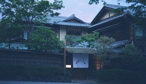 Villa with Garden View