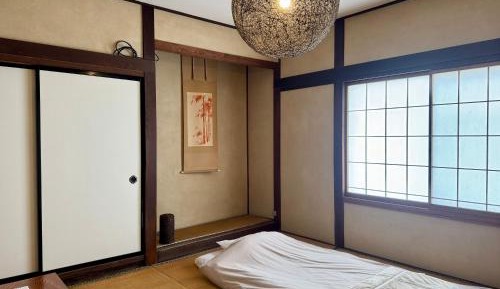 Japanese-Style Room