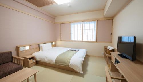 Double Room with Shower and Private Toilet - Eco Plan (No Daily Cleaning)