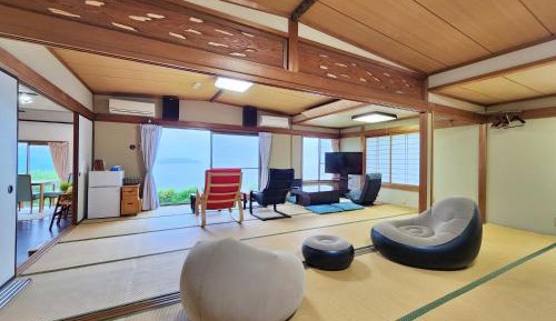 Japanese-Style Room