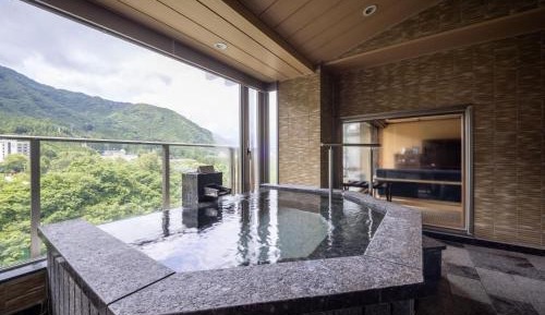 Suite with Balcony