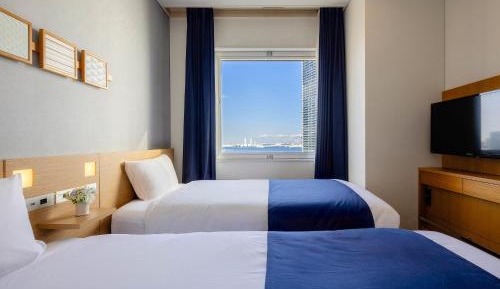 Casual Twin Room with Night View - Non-Smoking
