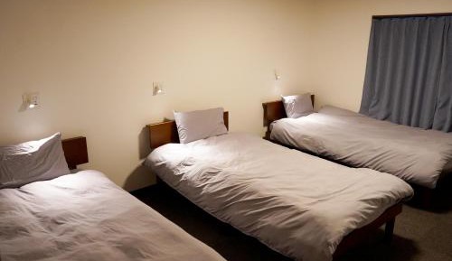 Triple Room with Shared Bathroom
