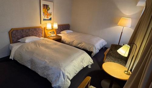 Twin Room - Non-Smoking