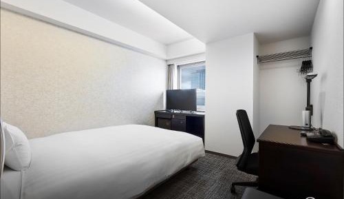 Corner Room - Non-Smoking