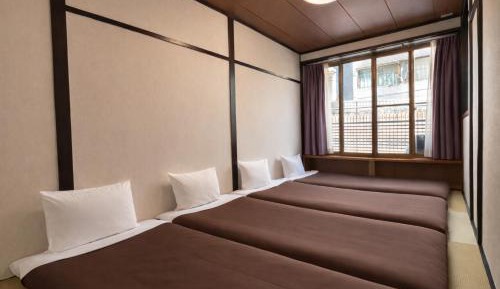 Japanese Apartment Room with Kitchen (4 Futons)