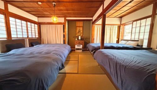 Japanese-Style Room