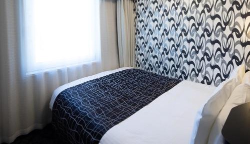 Semi Double Room - Smoking 