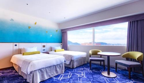 Executive Twin Room with Fountain Lounge Access