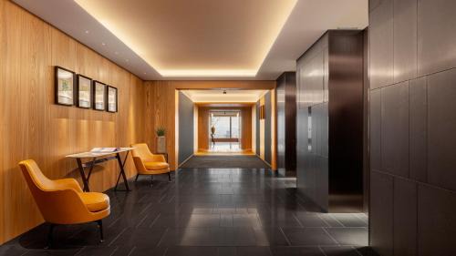 Superior Double Room with Two Double Beds and Skyline View