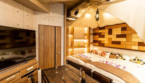 Royal Two Queen Beds Room