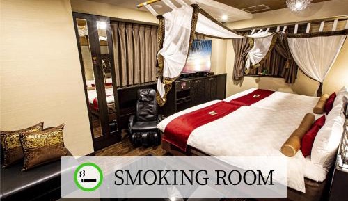 Royal Two Queen Beds Room with Bedrock Bath - Smoking