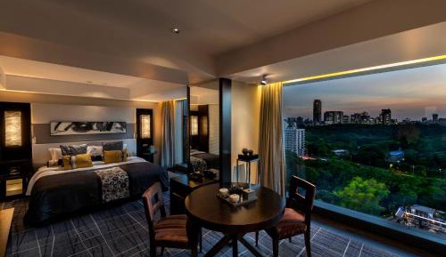 EXECUTIVE HOUSE ZEN Premium Deluxe Room Club Lounge Access - Non-Smoking (50sqm)