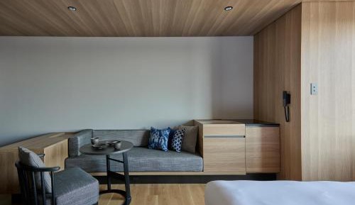 Superior Wide Twin Room 【History】25 - 28F