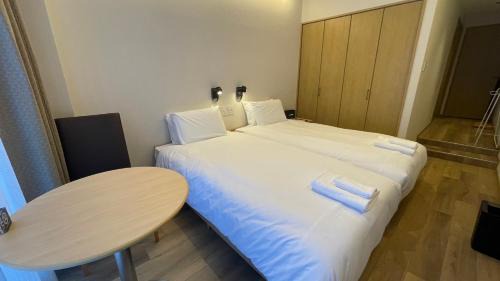 Economy Twin Room