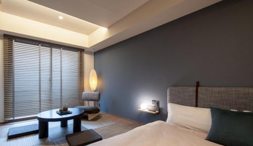 Apartment 301