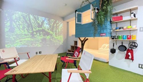 Tree House Room