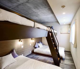 Classic Quadruple Room