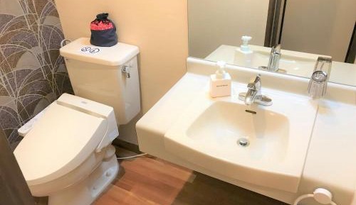 Japanese-Style Triple Room with Shared Bathroom + Private Toilet (1-3 futon beds)