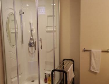Triple Room with Shared Bathroom - Non-Smoking