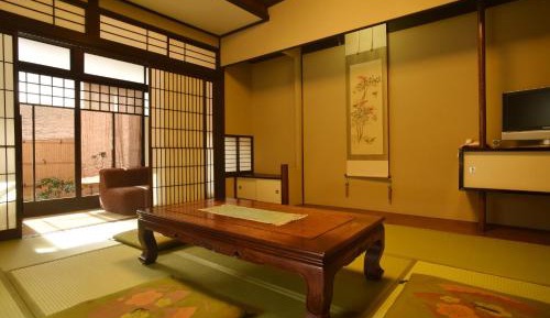Japanese-Style Triple Room