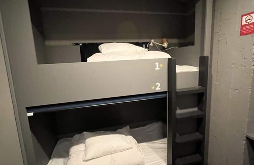 Minamiotsuka Hostel | Rhodes Otsuka Hotel - Hostel