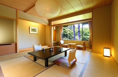 Fukushima House | Nukumorino-yado Komanoyu