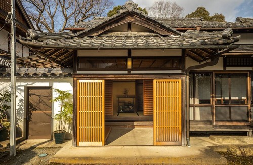 Ayabe Hotel | Temple Hotel Shorekizi