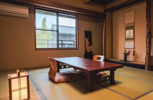 Shimogyo House | Hokkaikan Ohanabo