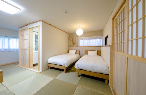 Fujiyoshida House | The Road To Mt.Fuji