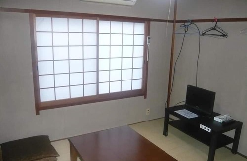 Otsu Hostel | Youth Hostel WANIHIMA~Lakeside BIWA