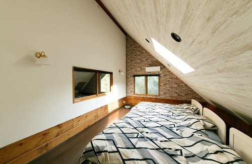 Tsuru Cabin | Loghouse Seseragi