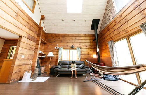Tsuru Cabin | Loghouse Seseragi