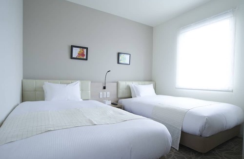 Kamata Hotel | Quintessa Hotel Tokyo Haneda Comic & Books