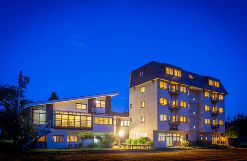 Kitaazumi-gun Hotel | VILLA Schole HAKUBA