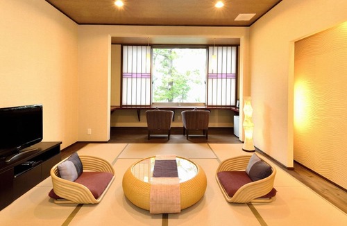 Futami House | Hamachiyokan