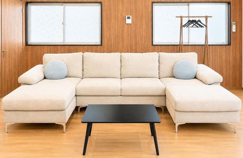 Omama House | The Old Futon Shop HU1