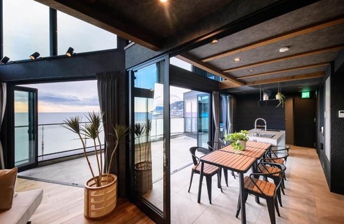 Usami House | VILLA IZU Zessei