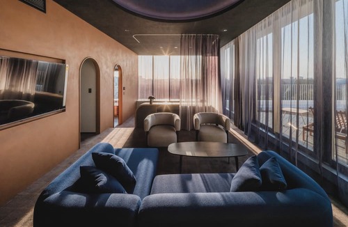 Chuo Hotel | THE TSUBAKIMORI Hotel & Residence