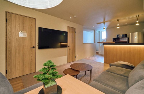 Nishinari House | KONJAKUSO OSAKA TSUTENKAKU MUSHIBUROYA